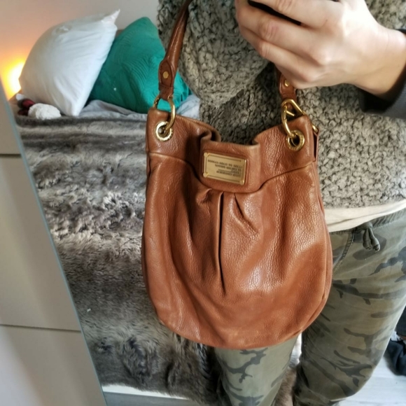 Marc by Marc Jacobs Classic Q Hillier Hobo Bag - Picture 3 of 10